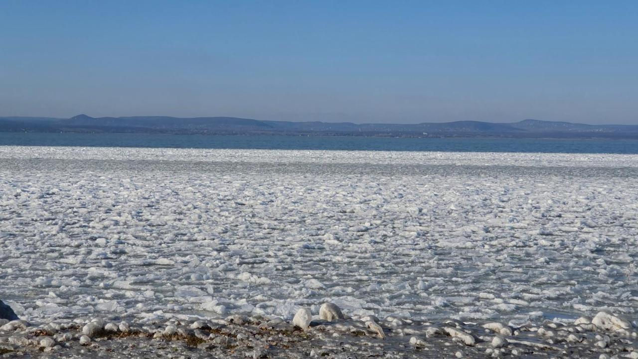Napfény Resort Exclusive Balatonlelle Kültér fotó